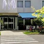 水星佛巴驰中央酒店