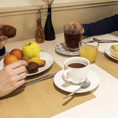 水星佛巴驰中央酒店 酒店