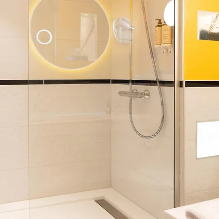 Mercure Centre De Loisirs ホテル 3*