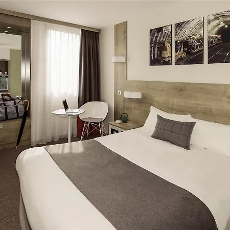 Mercure Centre De Loisirs فندق