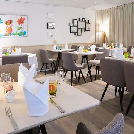 מלון Mercure Centre De Loisirs 3*