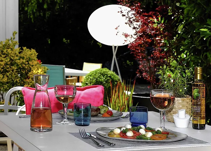 Отель Mercure Centre De Loisirs Форбаш